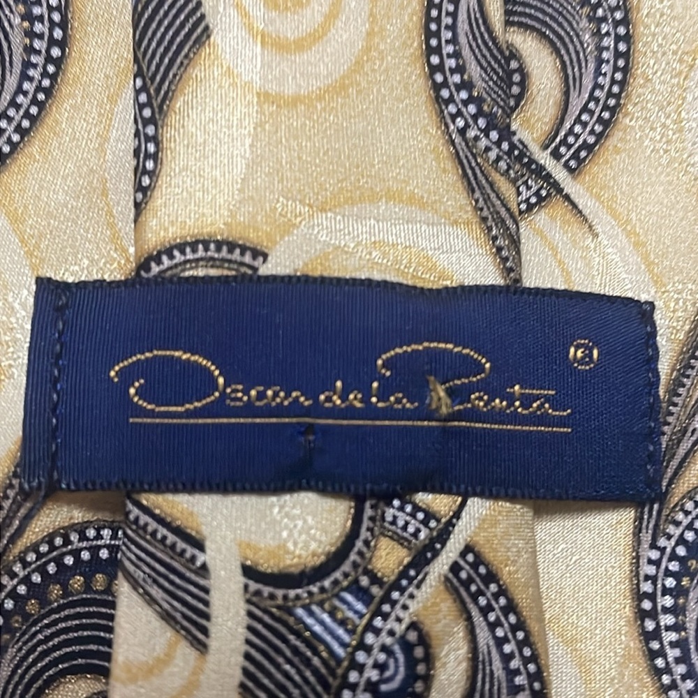Oscar De La Renta - Silk Tie - Picture 2 of 3